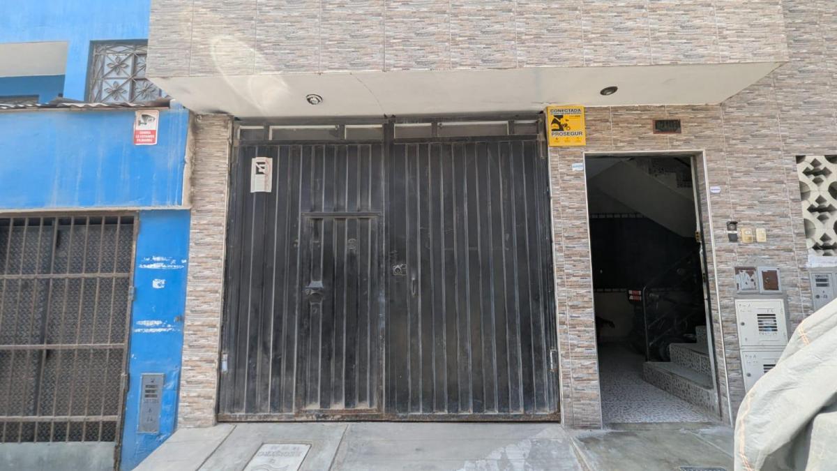 Venta de Departamento en Villa El Salvador - Lima 3 Dormitorios 