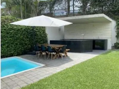 Venta de Casa en La Molina - Lima 4 Dormitorios