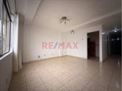 Alquiler de Departamento en Los Olivos - Lima 3 Dormitorios 