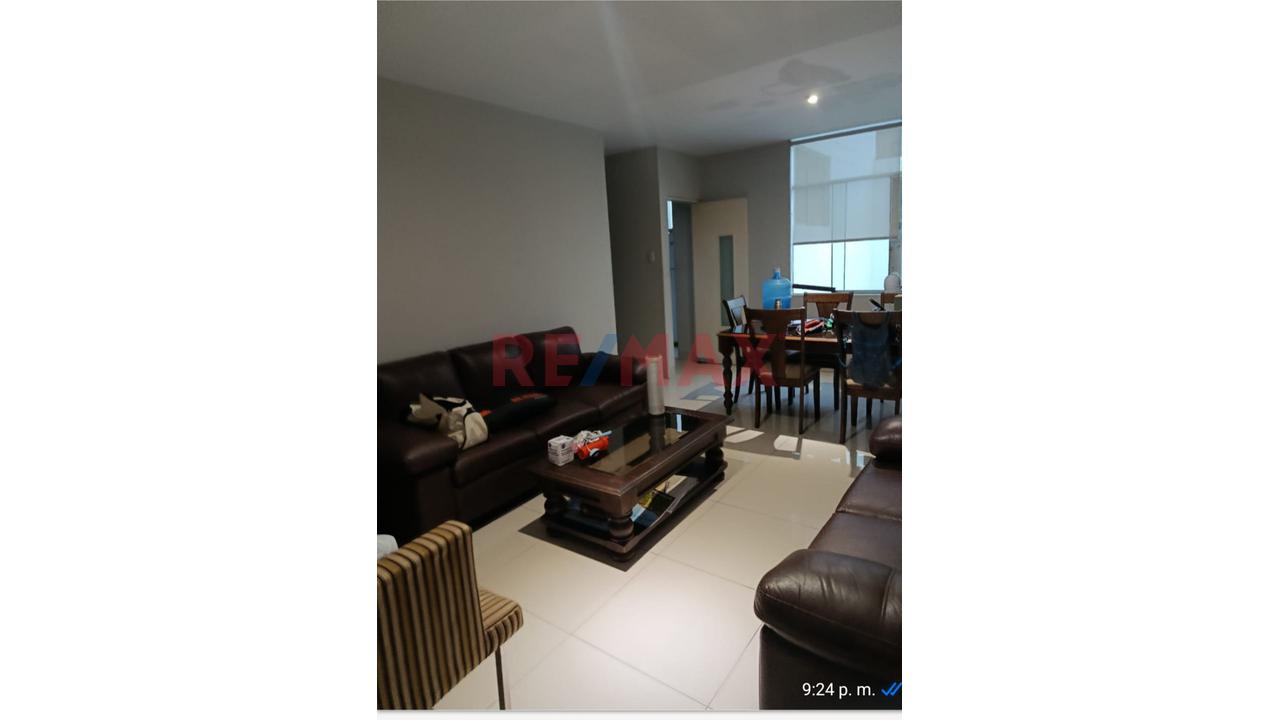 Vendo Lindo Departamento  2Do Piso En Residencial Los Fresnos De  Miraflores.