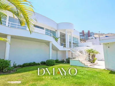 Venta de Casa en Santiago de Surco - Lima 4 Dormitorios