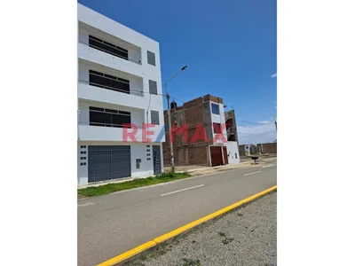 Local Comercial En Venta En Urb. La Ensenada 3Ra Etapa - Pimentel