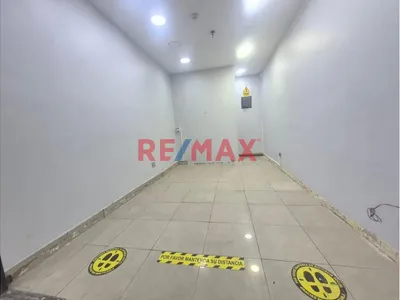 🏢 Alquiler De Local Comercial En Centro Comercial Compu Palace – Miraflores | Ubicación Estratégica