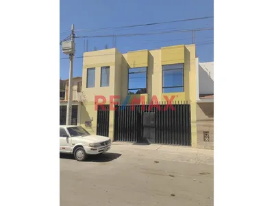 Se Alquila Dpto.  Con 3 Cuartos En Urb. Santa Rosa Del Palmar