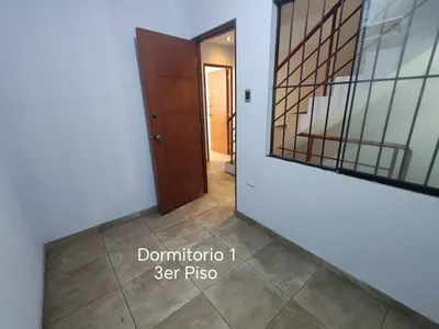 Departamento en venta · Jr Paruro 254, Lima · 115 m², 6 dorm.