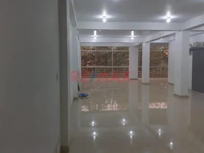 🏢✨ Alquiler De Local En 3Er Piso – Av. San Felipe, Comas ✨🏢