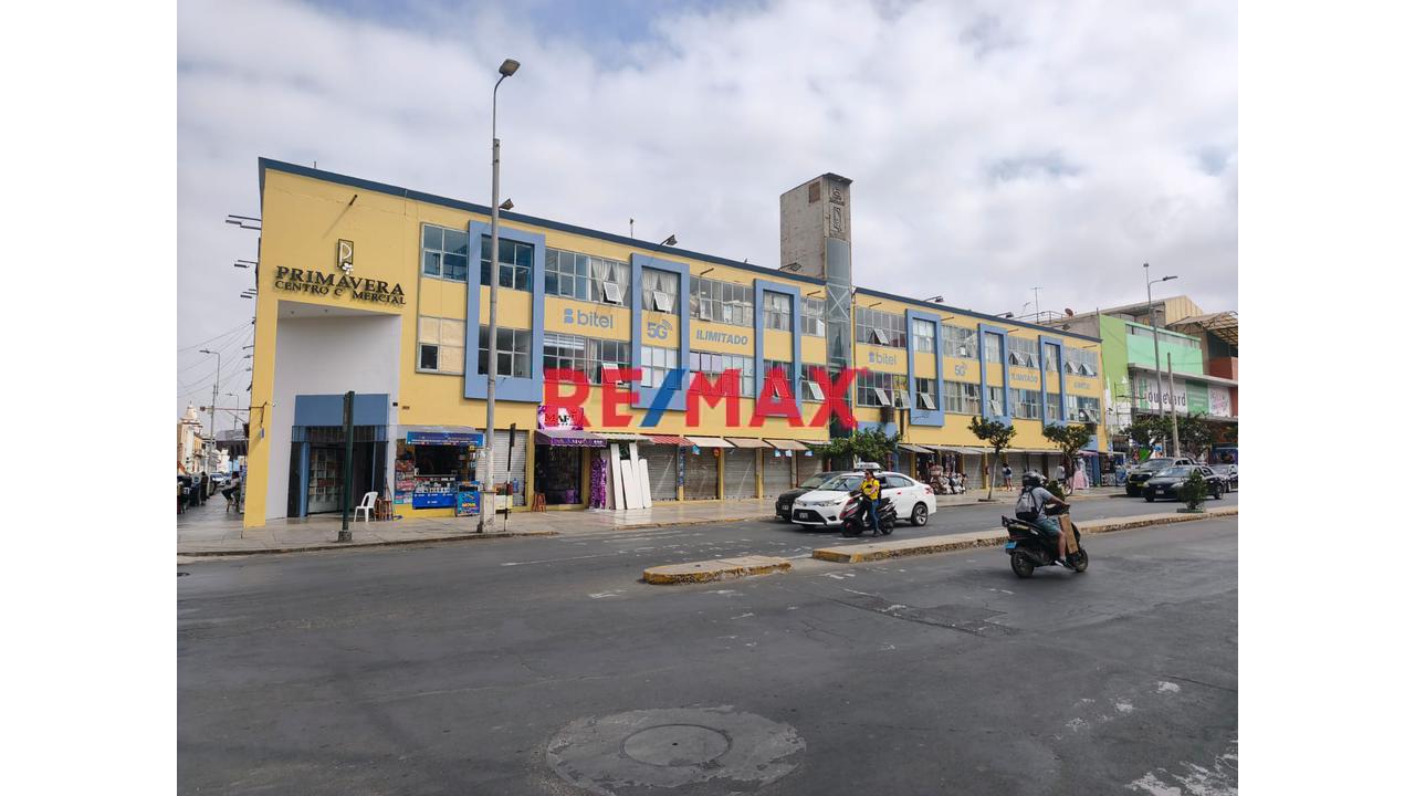 SE VENDE STAND COMERCIAL EN 2DO PISO C.C PRIMAVERA, TRUJILLO $35,000