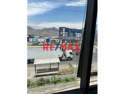 ¡Alquilo Amplio Local Comercial  2Do Piso En Los Olivos!  Ideal Para Academias, Gym, Institutos O Centros Médicos 🏫🏥