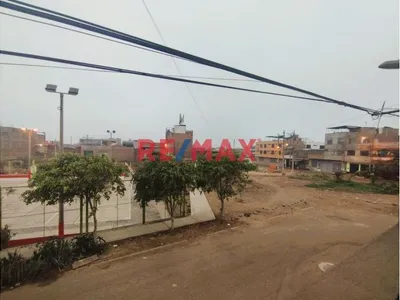 Venta de Casa en Carabayllo - Lima 5 Dormitorios 