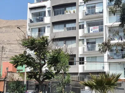 Venta de Departamento en Santiago de Surco - Lima 3 Dormitorios
