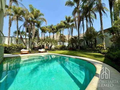 Venta de Casa en La Molina - Lima 4 Dormitorios