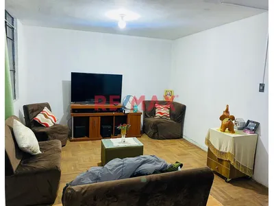 🏡 Venta De Departamento Piso 2 -En Urb. Elio . Lima