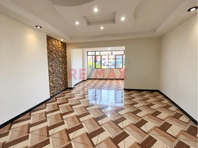 Alquiler De Local Comercial De 120 M² – 2.º Piso | Av. Carlos Izaguirre, Los Olivos