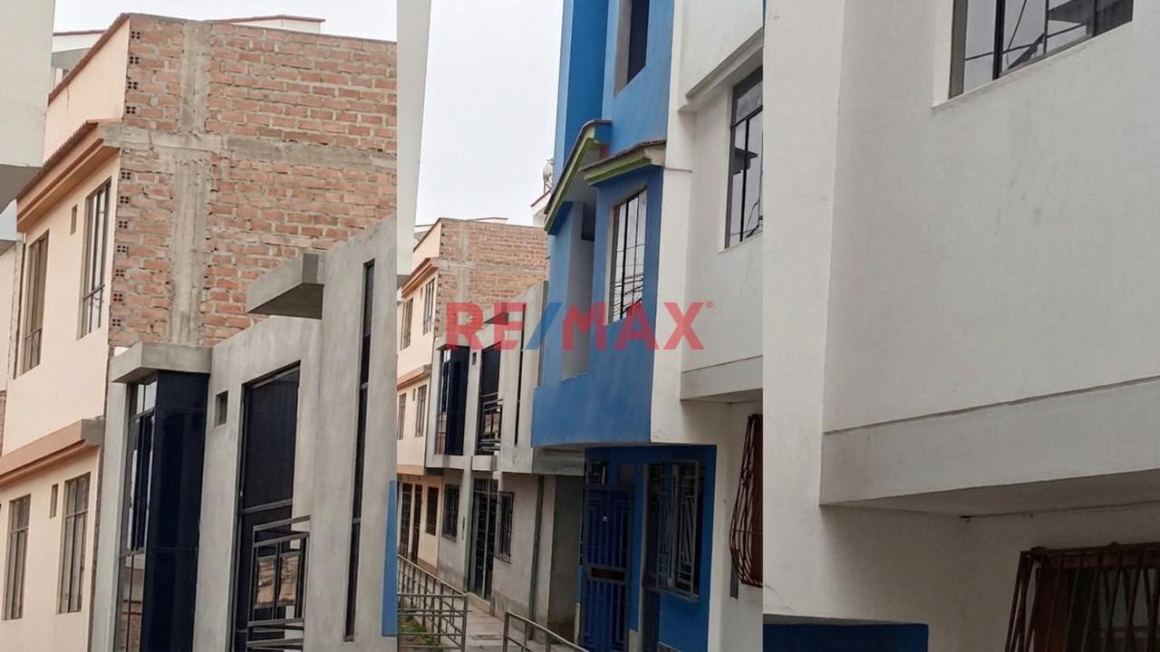 Casa En Venta En Las Conjunto Habitacional Laderas De Pachacamac 1Ra Etapa