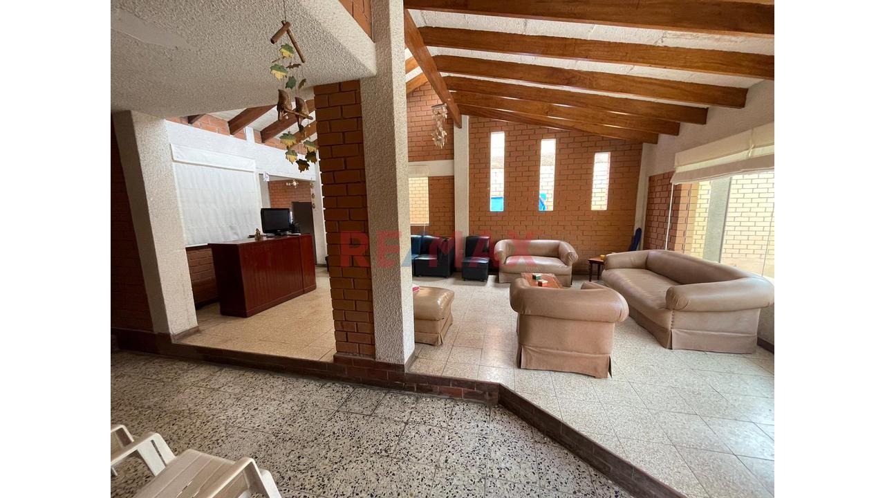 Casa De Playa En San Bartolo De 275² – Límite Con Santa María Del Mar