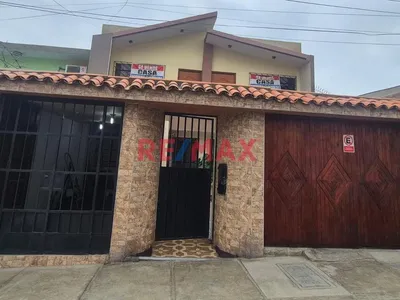 📍🏠 ¡Casa En Venta En Excelente Ubicación De Ciudad Satélite, Ventanilla! ✨