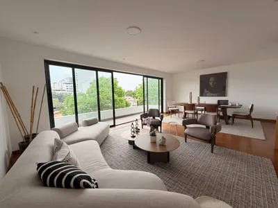 Departamento en venta · Calle los Cipreses, San Isidro · 240 m², 3 dorm.