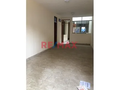 Vendo Departamento En Primer Piso En El Agustino