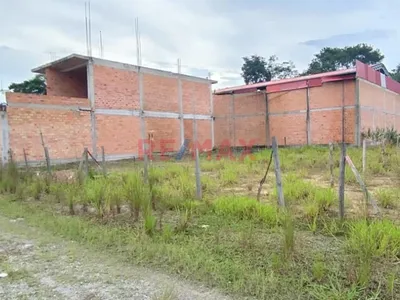 Moybamba Almacén Industrial Con Oficinas Y Expansión A 3 Niveles – Inversión Estratégica
