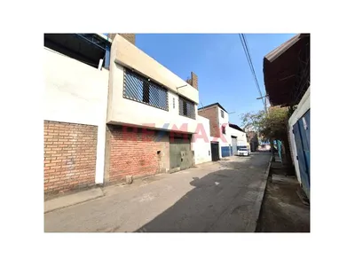 Venta De Local Industrial En Independencia 🏭