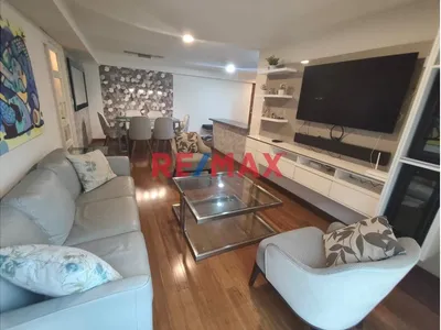 Se Vende Departamento Completamente Equipado Con Cochera En Miraflores