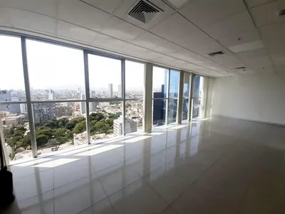 Alquiler de Oficina en San Isidro - Lima 0 Dormitorio 