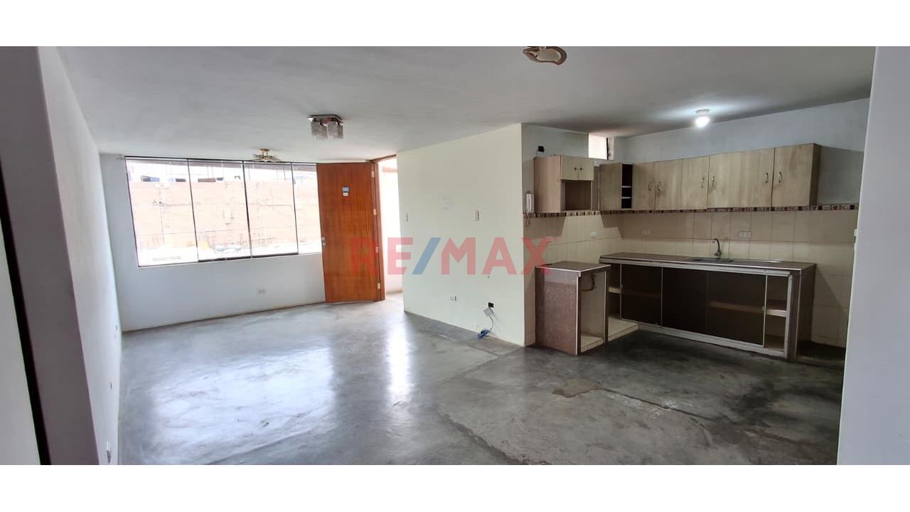 Venta De Departamento De 3 Dormitorios De 76.73 M² Con Ingreso Independiente – San Martín De Porres