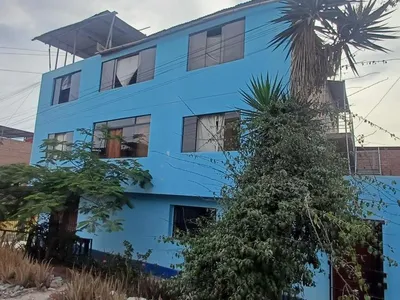 Venta de Casa en San Juan de Miraflores - Lima 6 Dormitorios 