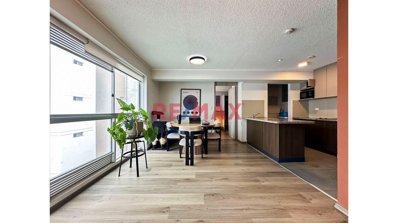 Departamento En Venta En Barranco | 1 Dormitorio, 2 Baños Completos Y Cochera Incluida