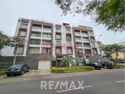 Venta De Departamento Dúplex En Lince Límite Con San Isidro