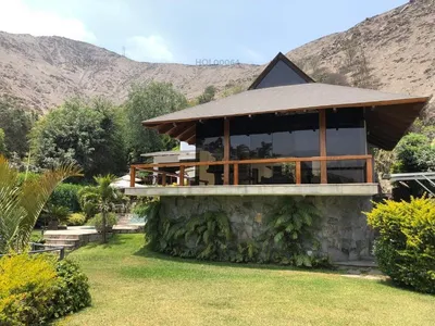 Venta de Casa en La Molina - Lima 4 Dormitorios