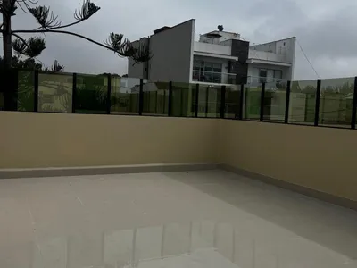 Venta de Departamento en Santiago de Surco - Lima 5 Dormitorios