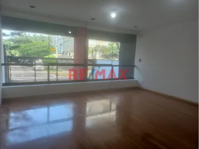 En Alquiler Hermoso Dpto Flat De 4 Dormitorios En 1Er Piso En Surco Altura Cdra 6 De Av Caminos Del Inca