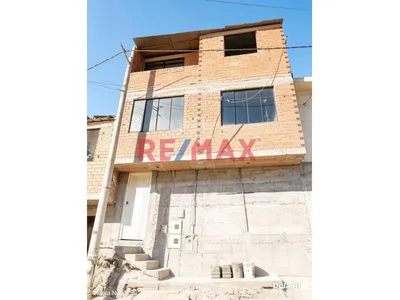 ¡¡ Ocasión Venta De Casa Como Terreno -- Paradero 6 De Huscar Sjl