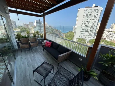 Venta de Departamento en Miraflores - Lima 3 Dormitorios