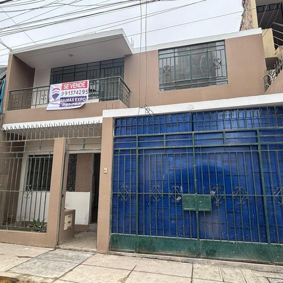 Venta de Casa en Comas - Lima 3 Dormitorios 