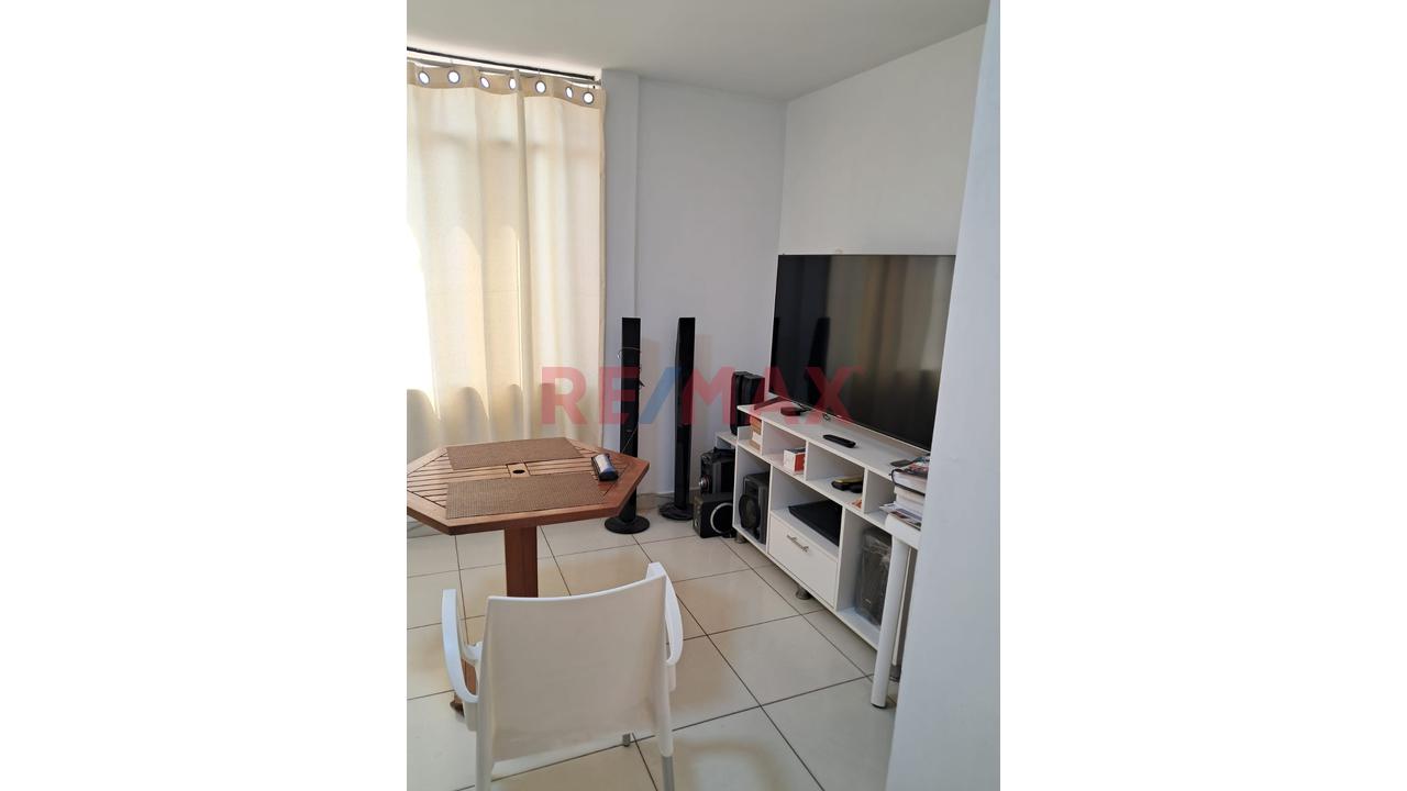 Casa En Venta De 3 Pisos En Ventanilla
