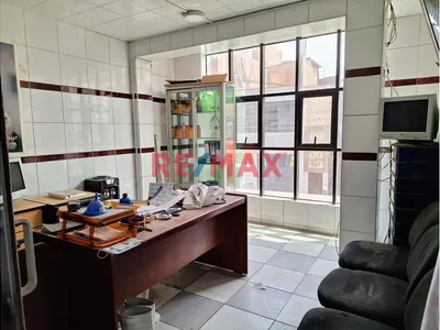 Vendo Casa Ideal Para Inversionistas, Buena Ubicacion En Ate