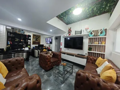 Alquiler de Casa en Miraflores - Lima 17 Dormitorios 