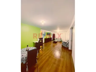 🏡✨ VIVE EN BARRANCO CON COMODIDAD Y ESTILO DPTO C/ COCHERA DOBLE Y A 2 CUADRAS DE LA PLAZA MUNICIPAL DE BARRANCO