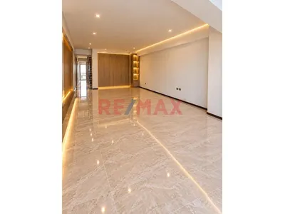 🏢 Se Vende Departamento Triplex De Estreno En Cayma