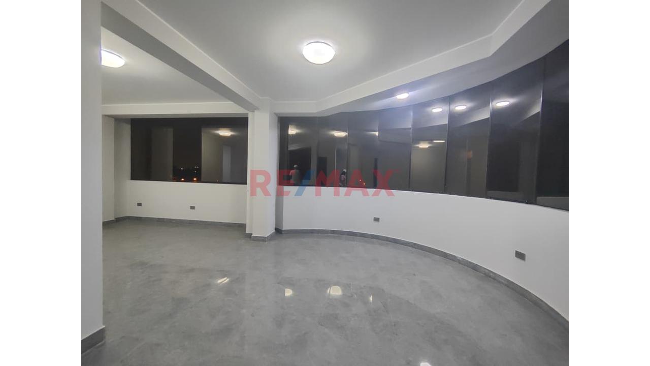 Departamento Remodelado En Venta En Salamanca, Ate