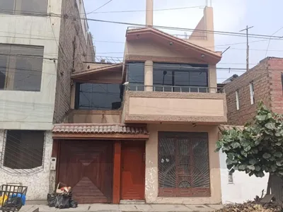 Venta de Casa en San Martín de Porres - Lima 6 Dormitorios