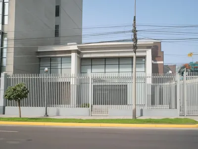 Venta de Local Industrial en Independencia - Lima 0 Dormitorio 