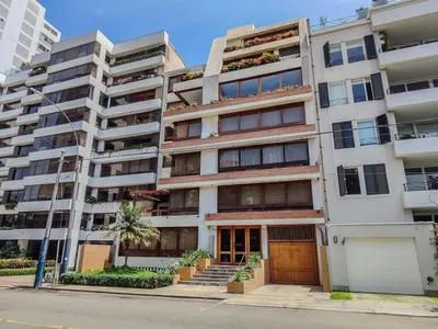 Venta de Departamento en San Isidro - Lima 3 Dormitorios