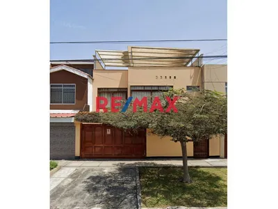 Casa En San Borja Una Oportunidad Única De Inversión Y Confort