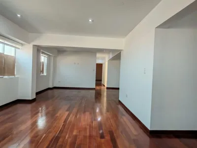 Venta de Departamento en Trujillo - Trujillo 4 Dormitorios 