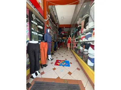 Centro Comercial En Venta En Puno | Flujo Comercial Activo