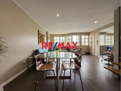 Venta De Departamento Dúplex – La Molina: Amplio Y Remodelado, 4 Dormitorios Con Terraza Y Cochera. Av. Alameda Del Corregidor Con Av. Arboleda.