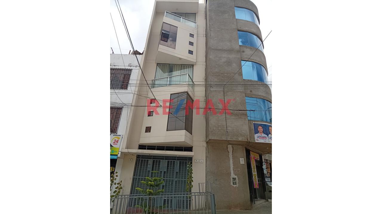 🔥 ¡Local Comercial En Alquiler – El Tambo! 🔥